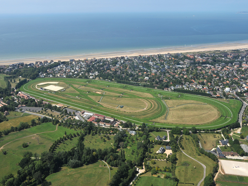 Toute l’année     Hippodrome de Deauville-Clairefontaine